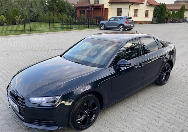 Audi A4 cena 82900 przebieg: 104573, rok produkcji 2017 z Chełm małe 326